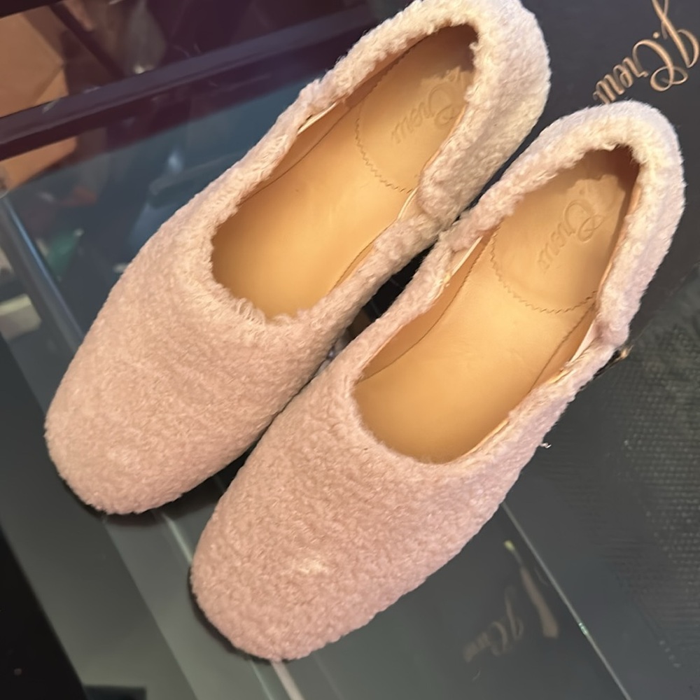 JCREW SHERPA FLATS -NIB - Picture 6 of 8